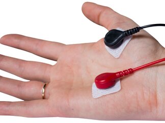 Product-image-Rectangular Repositionable Solid Gel Electrodes, Pk/60